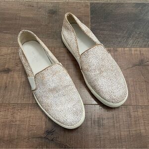 Vince Blair Cracked Leather Slip On Sneaker Size 8